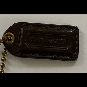 Coach hang tag